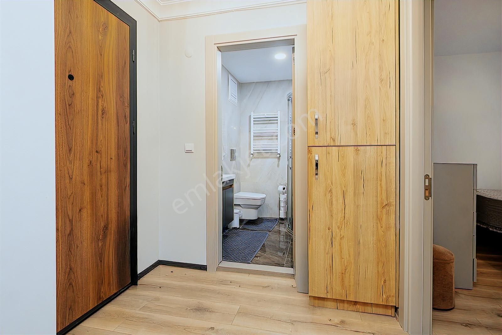 Remax Advantage'dan Balatın Merkezı Konumunda Satılık 1+1 Daıre - Görsel 24