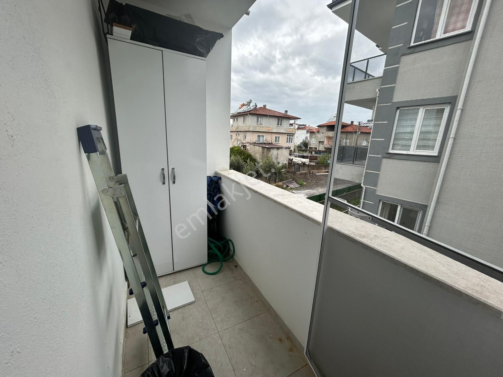 Dalaman Hürriyet Mahallesinde Havuzlu Butik Sitede 2+1 Daire - Görsel 6