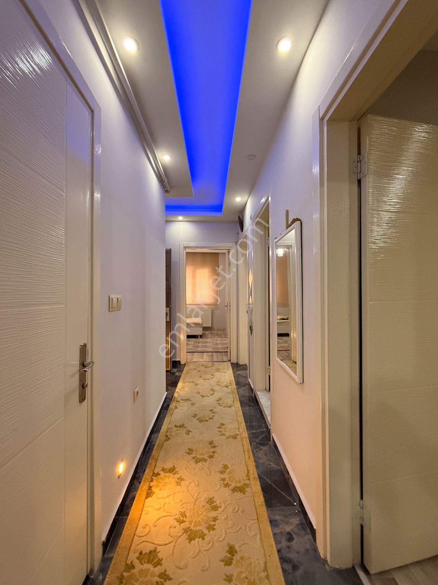 Bornova Çamdibi'nde Satılık Bakımlı 2+1 Daire - Görsel 18