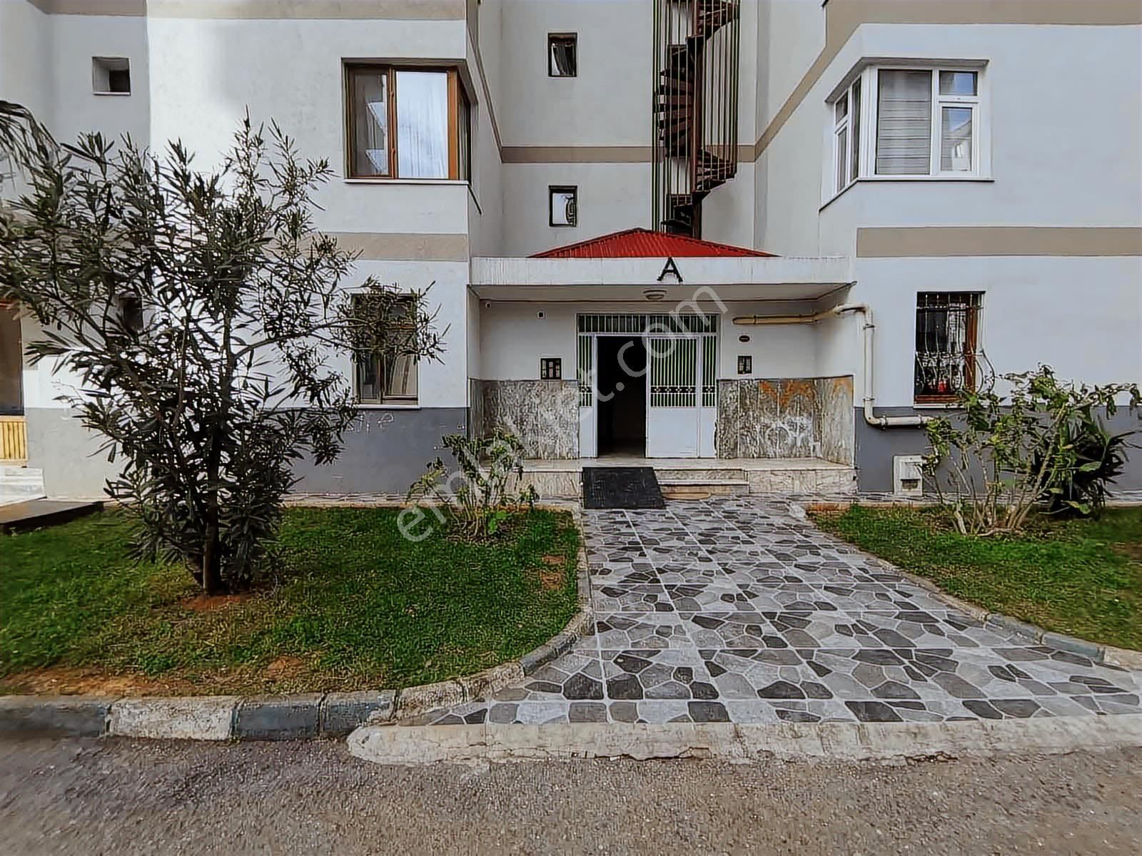 Trabzon Çukurçayır Ceylankent Sitesi 3+1 Satılık Daire - Görsel 5