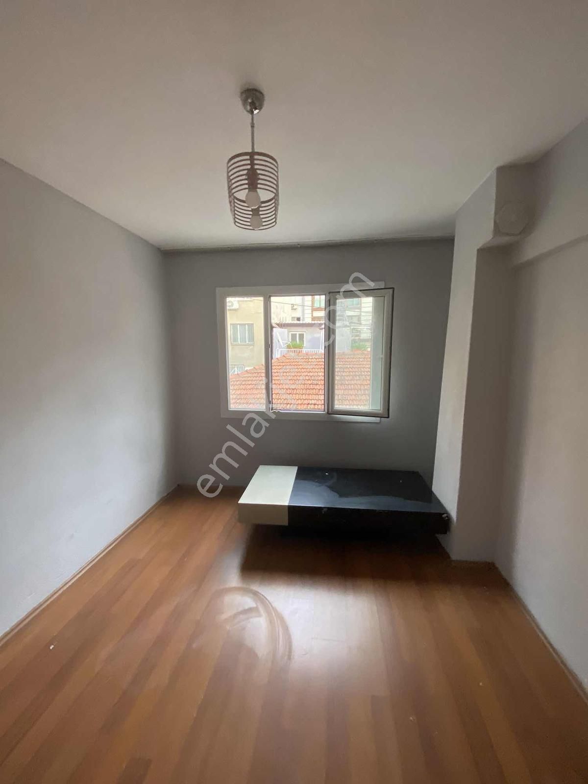 Bayraklı Çay Mah.de Kiralık 2+1 Daire - Görsel 15