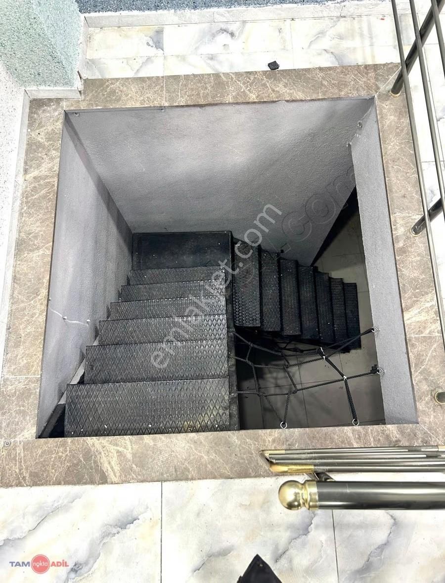 Köşe Başı Depolu 85 M² Yüksek Ticari Potansiyel - Görsel 2