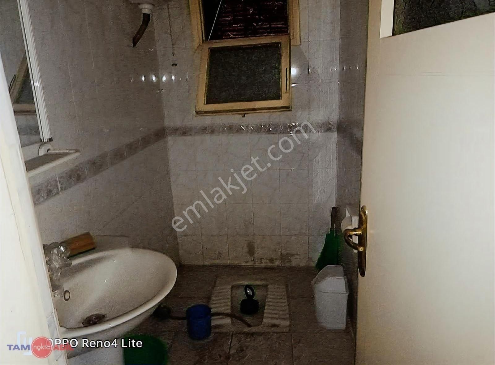 Bergama Şehir Merkezinde Satılık 3+1 Arakat Daire - Görsel 12