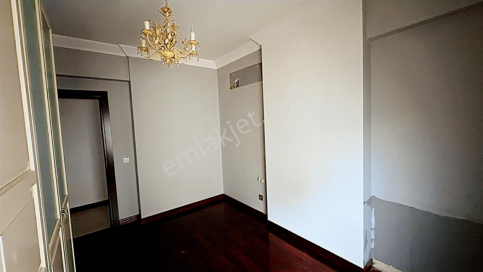 Göztepede Marmaraya 1 Dakika Mesafede Ferah 4+1 Daire - Görsel 27