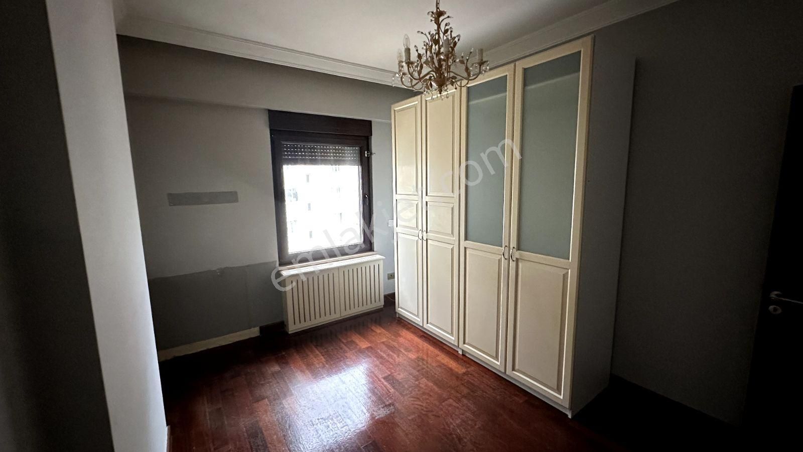 Göztepede Marmaraya 1 Dakika Mesafede Ferah 4+1 Daire - Görsel 25