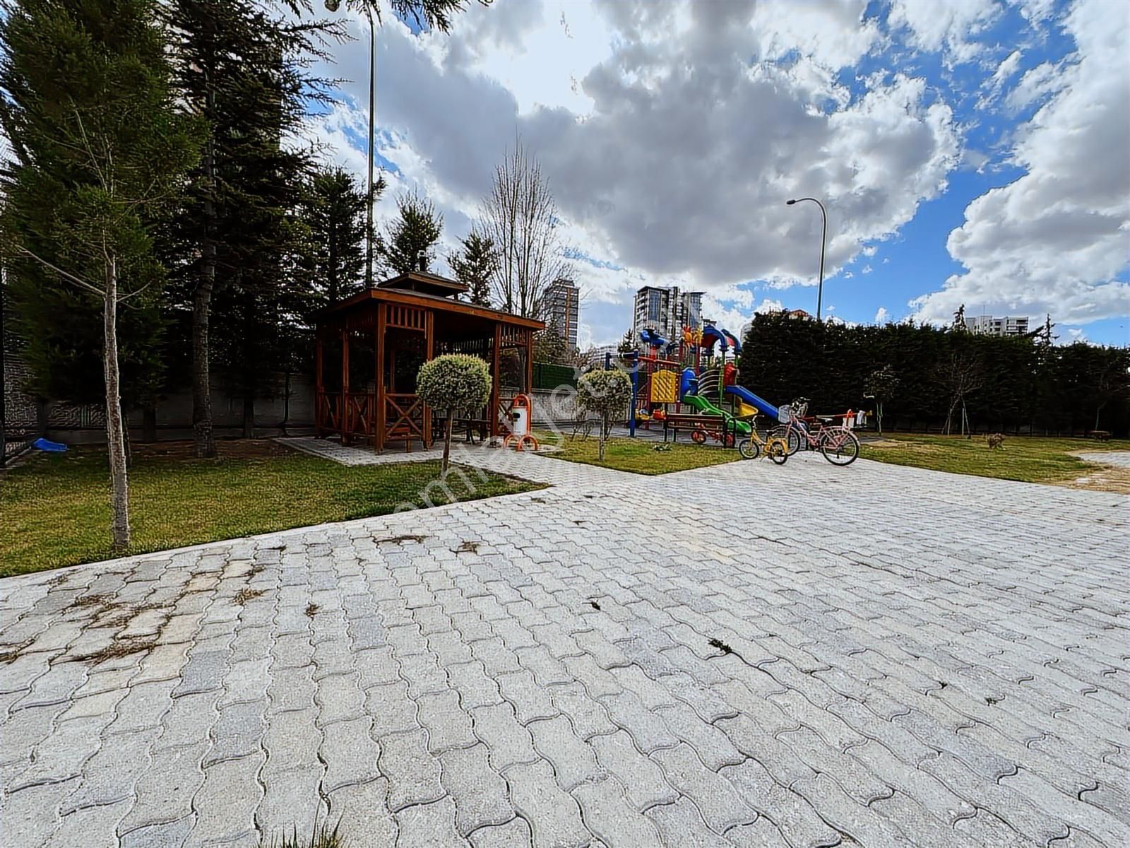 Şefikcan Meva Kulede Prestijli 3+1 Satılık Daire - Görsel 3