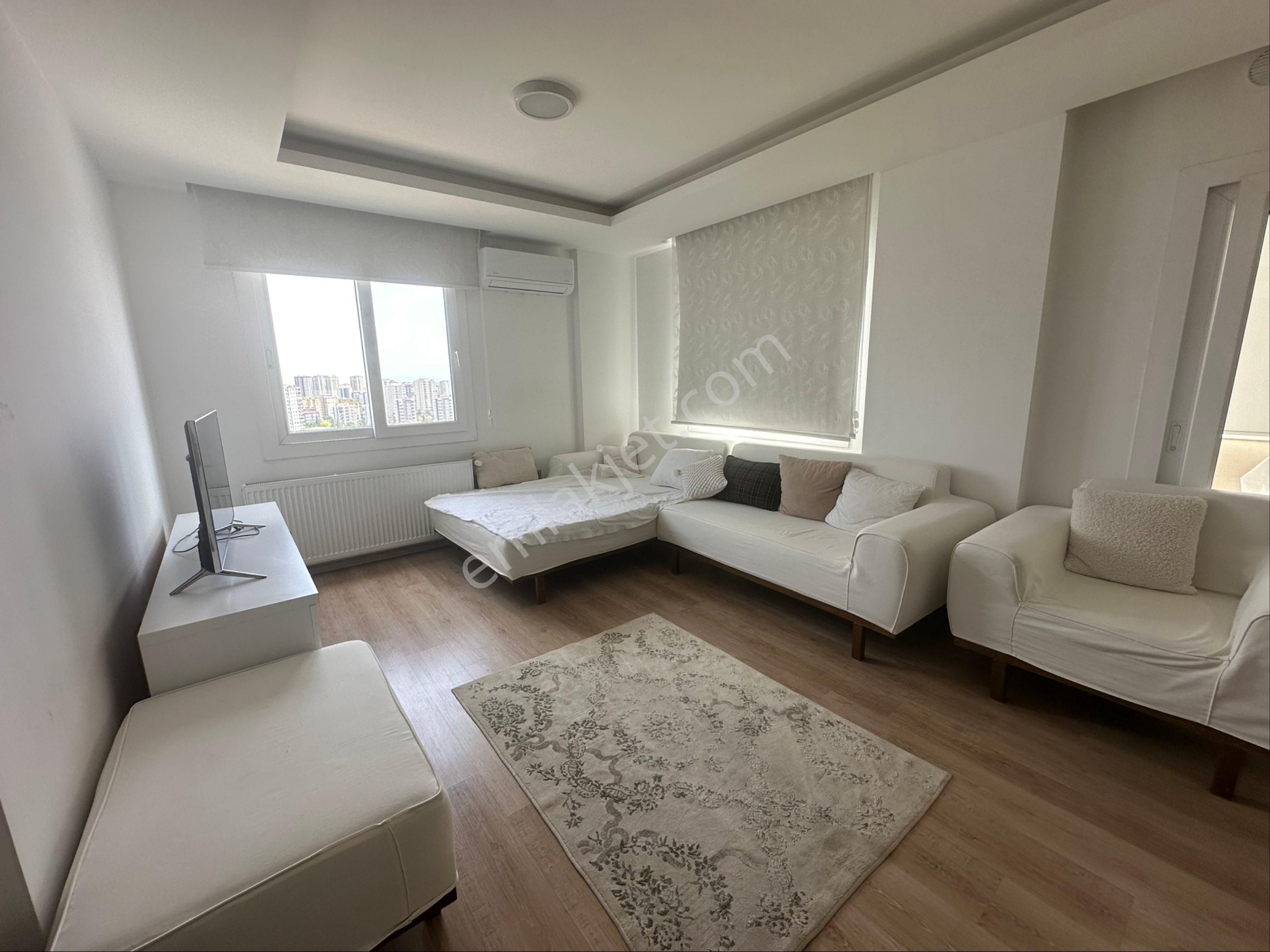 Gürselpaşada Havuz/güvenlik/giyinme Odalı/ Ful Eşyalı 2+1 Daire - Görsel 14