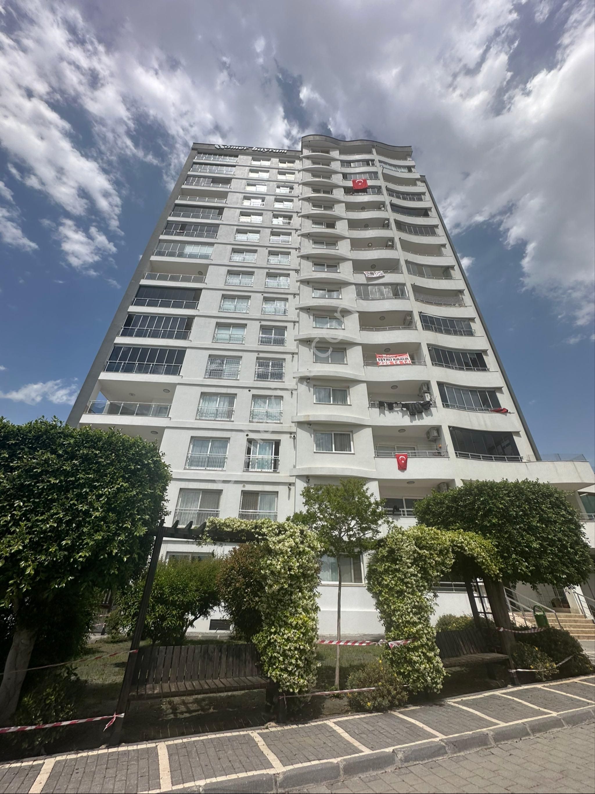 Gürselpaşada Havuz/güvenlik/giyinme Odalı/ Ful Eşyalı 2+1 Daire - Görsel 27