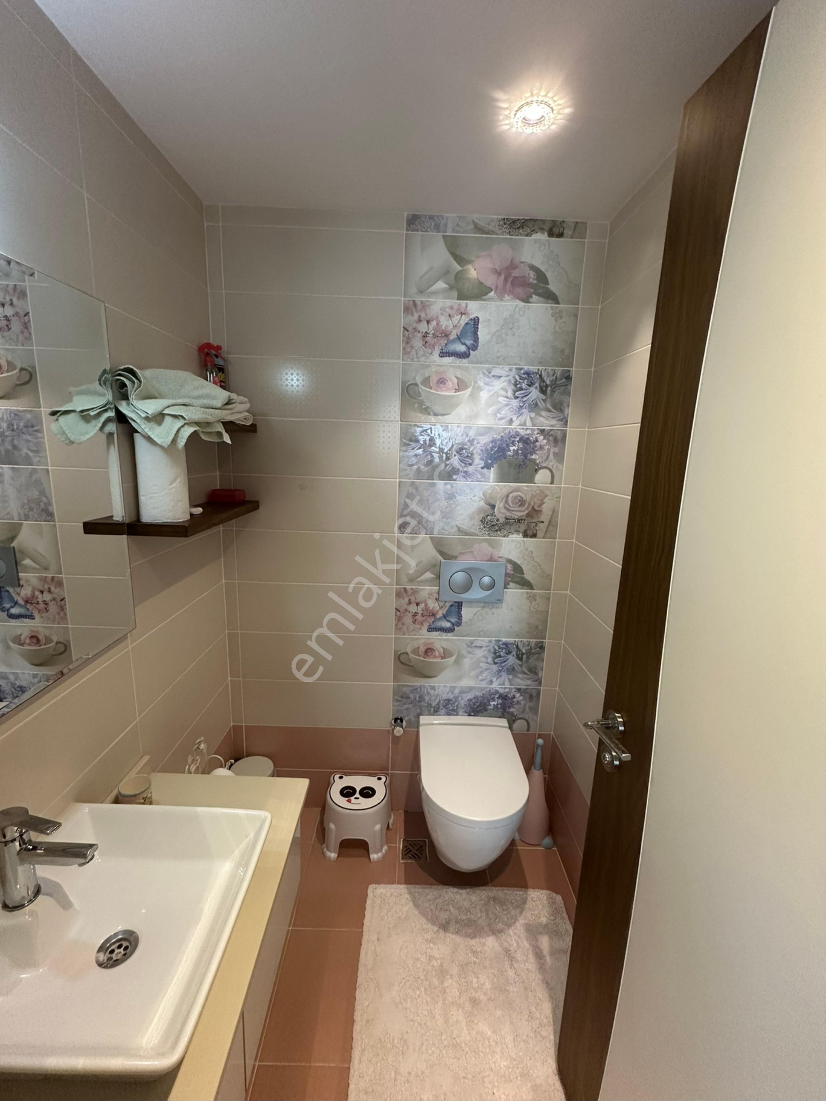 Gürselpaşada Havuz/güvenlik/giyinme Odalı/ Ful Eşyalı 2+1 Daire - Görsel 26