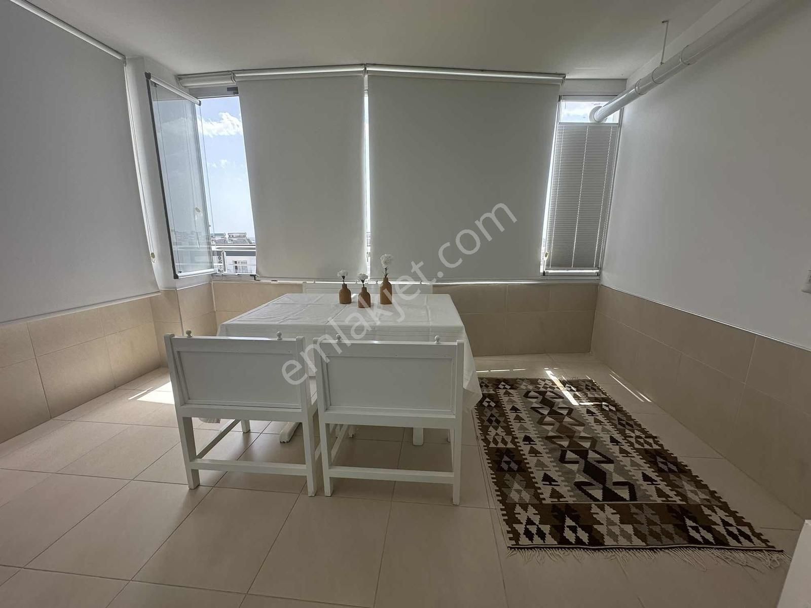 Gürselpaşada Havuz/güvenlik/giyinme Odalı/ Ful Eşyalı 2+1 Daire - Görsel 21