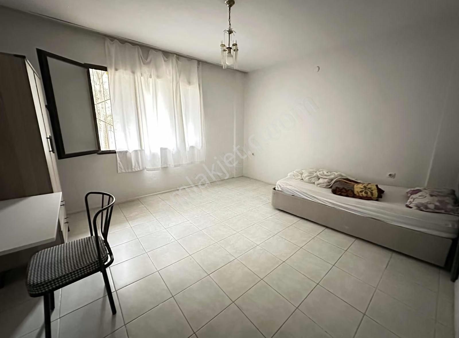 Bornova Mevlana Mah 2+1 Kiralık Daire - Görsel 9