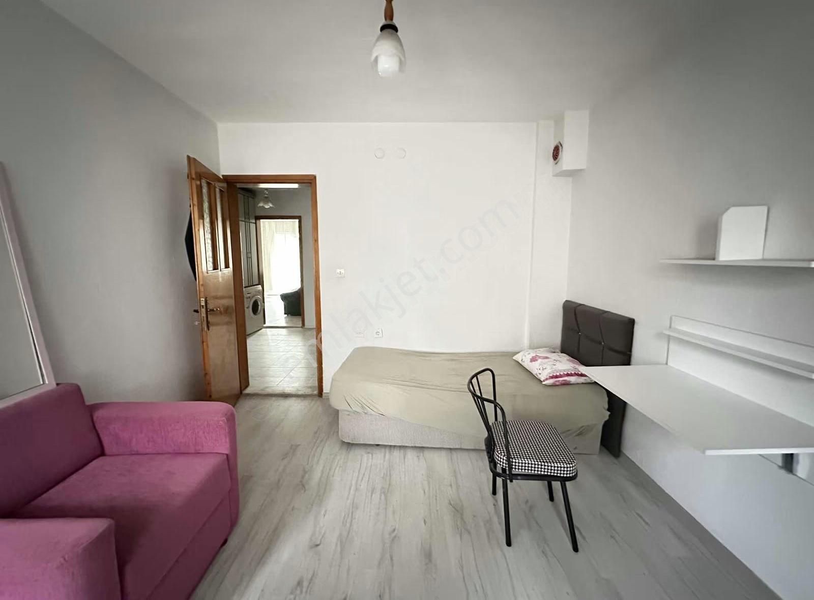 Bornova Mevlana Mah 2+1 Kiralık Daire - Görsel 22