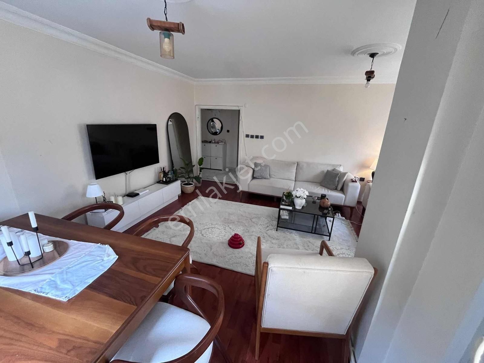 Maltepe Zümrütevlerde Kaleyurt Sitesi Site İçerisinde 3+1 120 M2 - Görsel 4