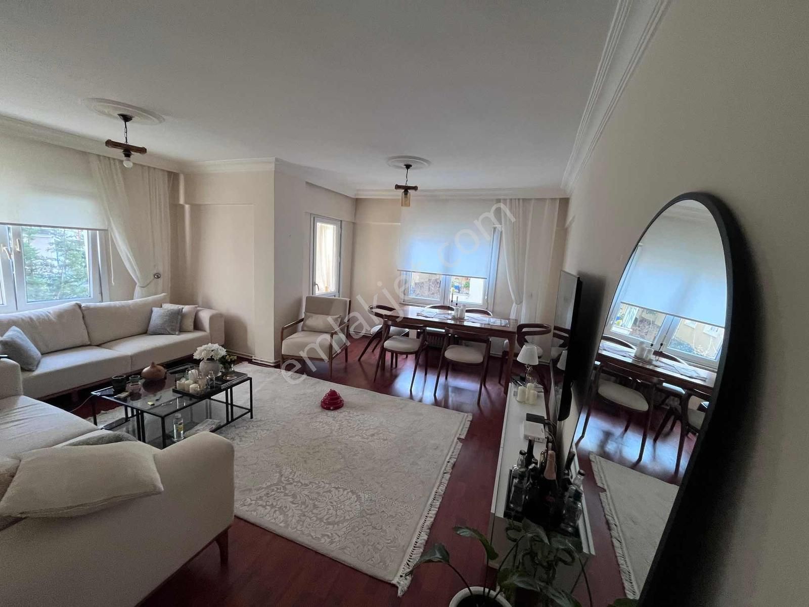 Maltepe Zümrütevlerde Kaleyurt Sitesi Site İçerisinde 3+1 120 M2 - Görsel 9