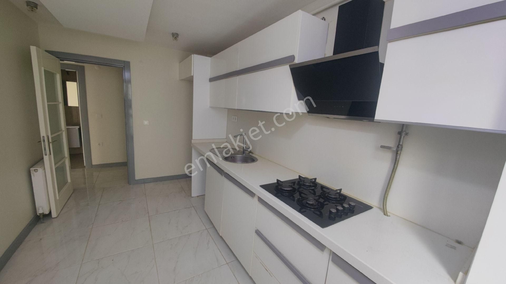 Bahçelievler Kocasinan'da Site İçinde 2+1 80 M2 - Görsel 11