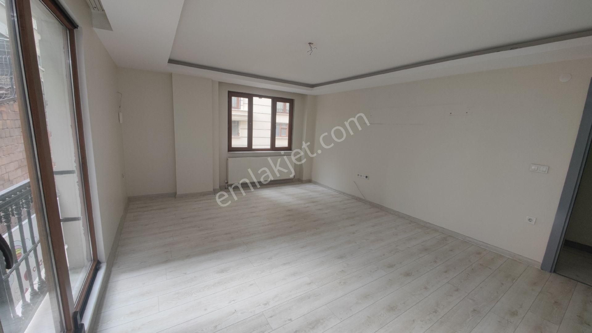Bahçelievler Kocasinan'da Site İçinde 2+1 80 M2 - Görsel 3