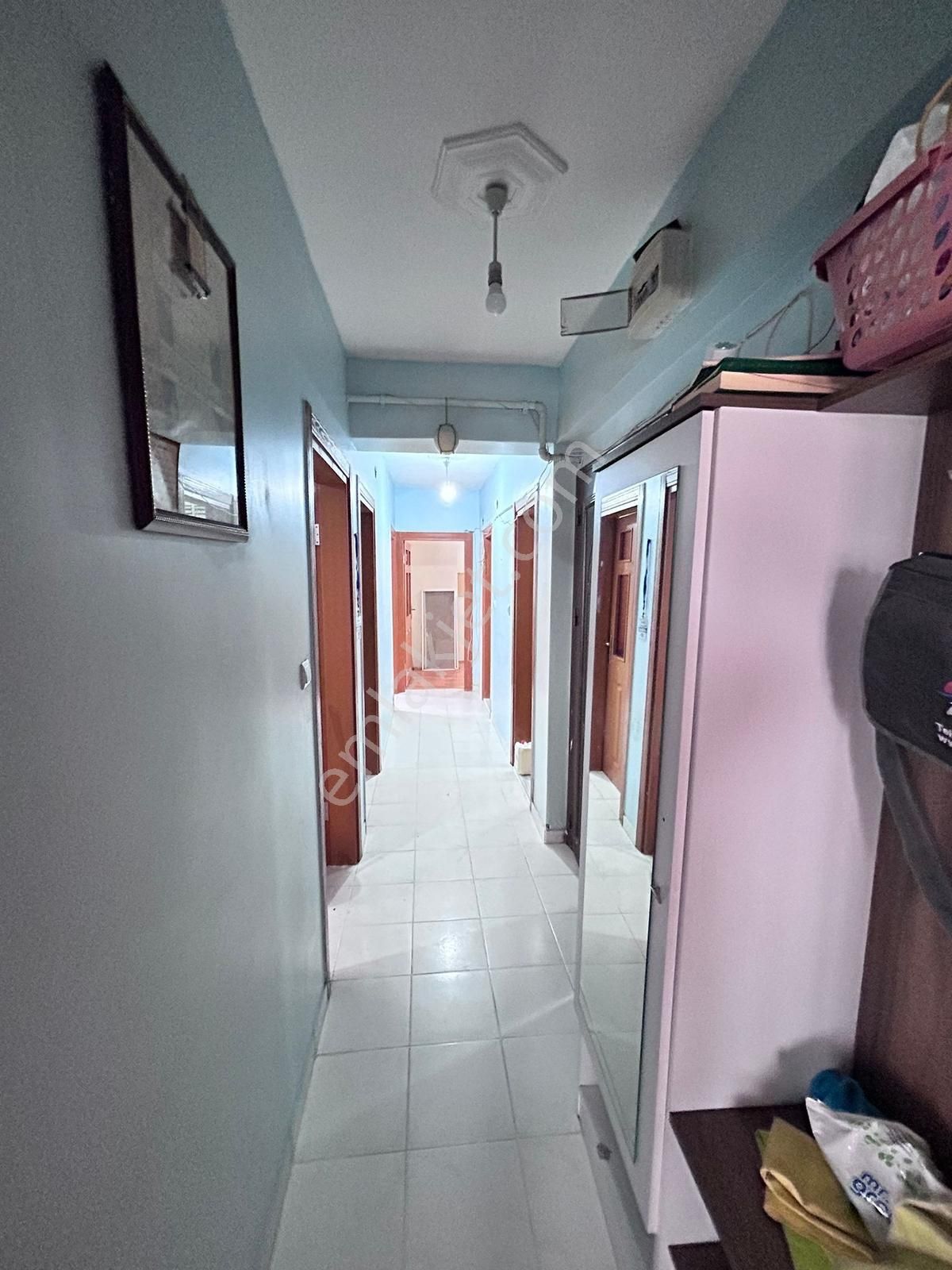 Alipaşa Mahallesinde 3+1 Kiralık Daire - Görsel 5