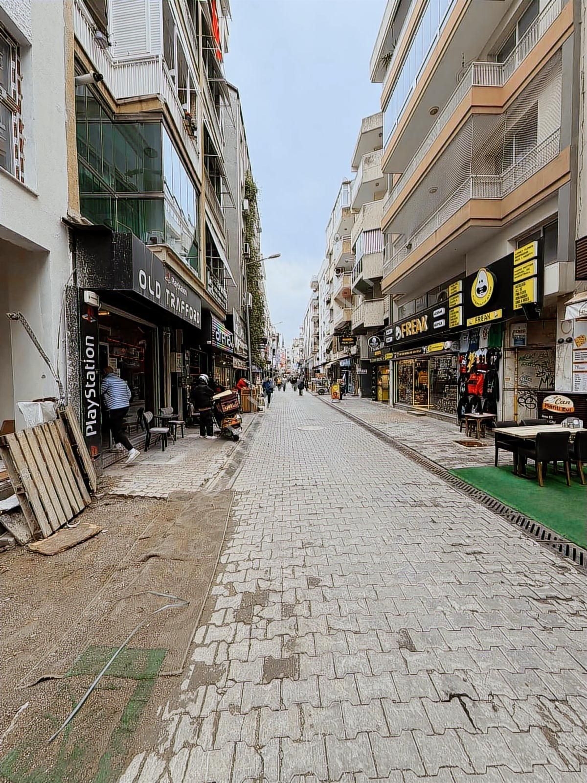 Citiland'den | Karşıyaka Çarşıda Yeni Binada 1+1 Kiralık - Görsel 10