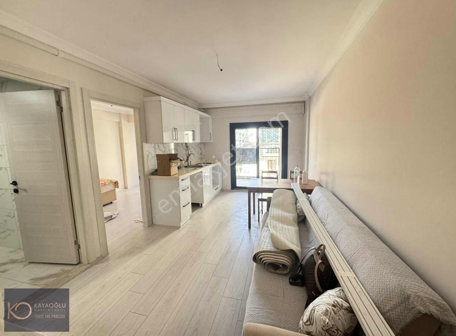 Eşyalı Seyrek Meydan Ve Üniversite Yakını 1+1 Daire - Görsel 3