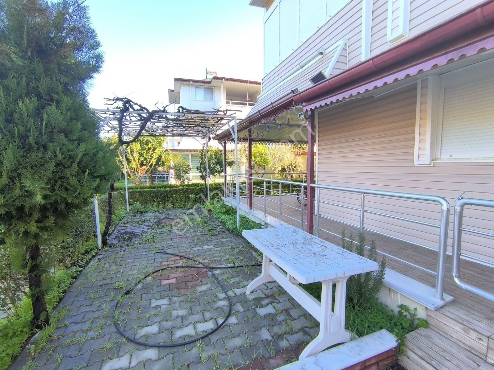 Çenger De Denize Yakın Site İci Bahçeli Villa - Görsel 12