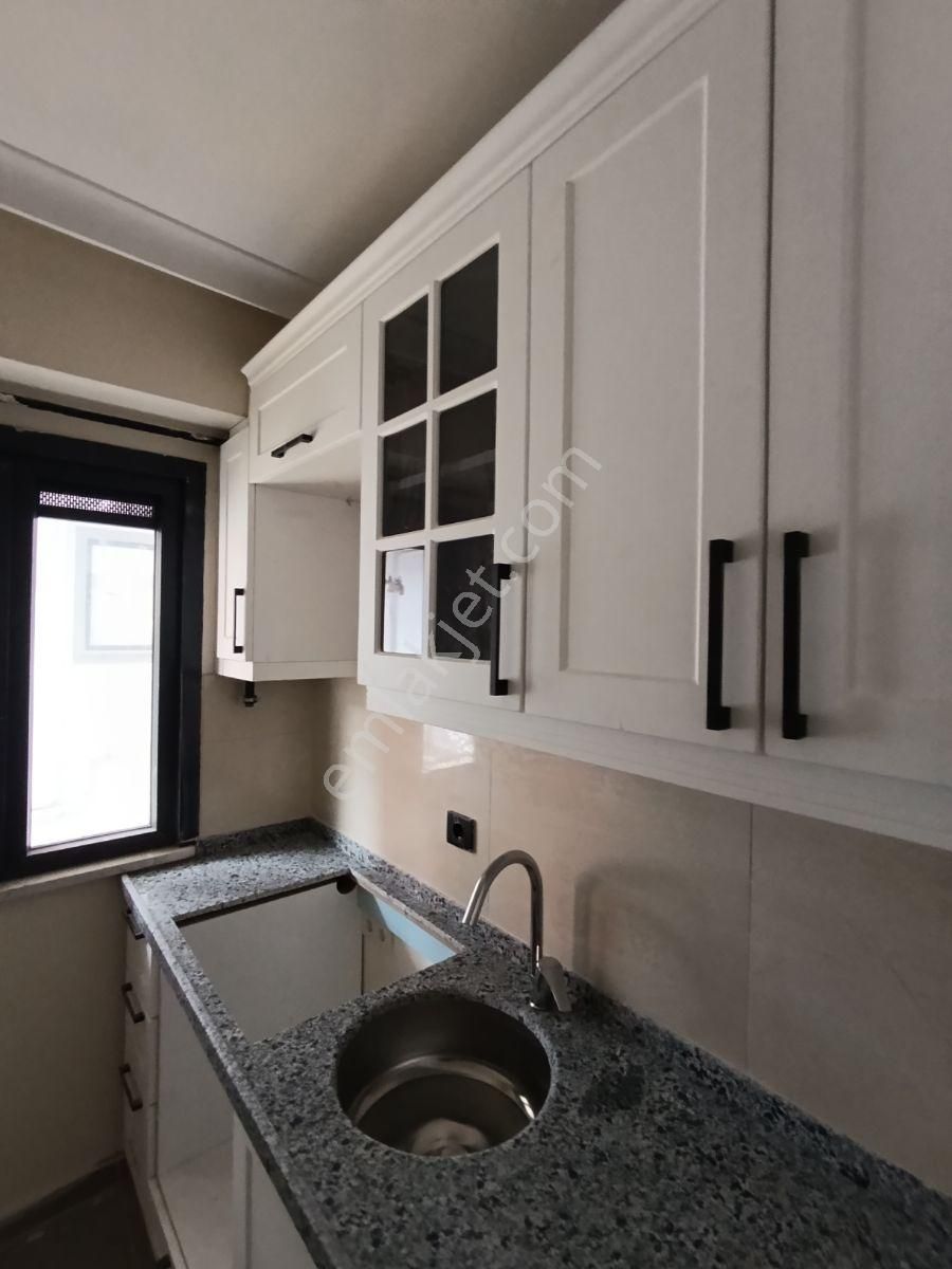 Çekmeköy Mehmet Akif Mah. Satılık 2+1 Daire - Görsel 3