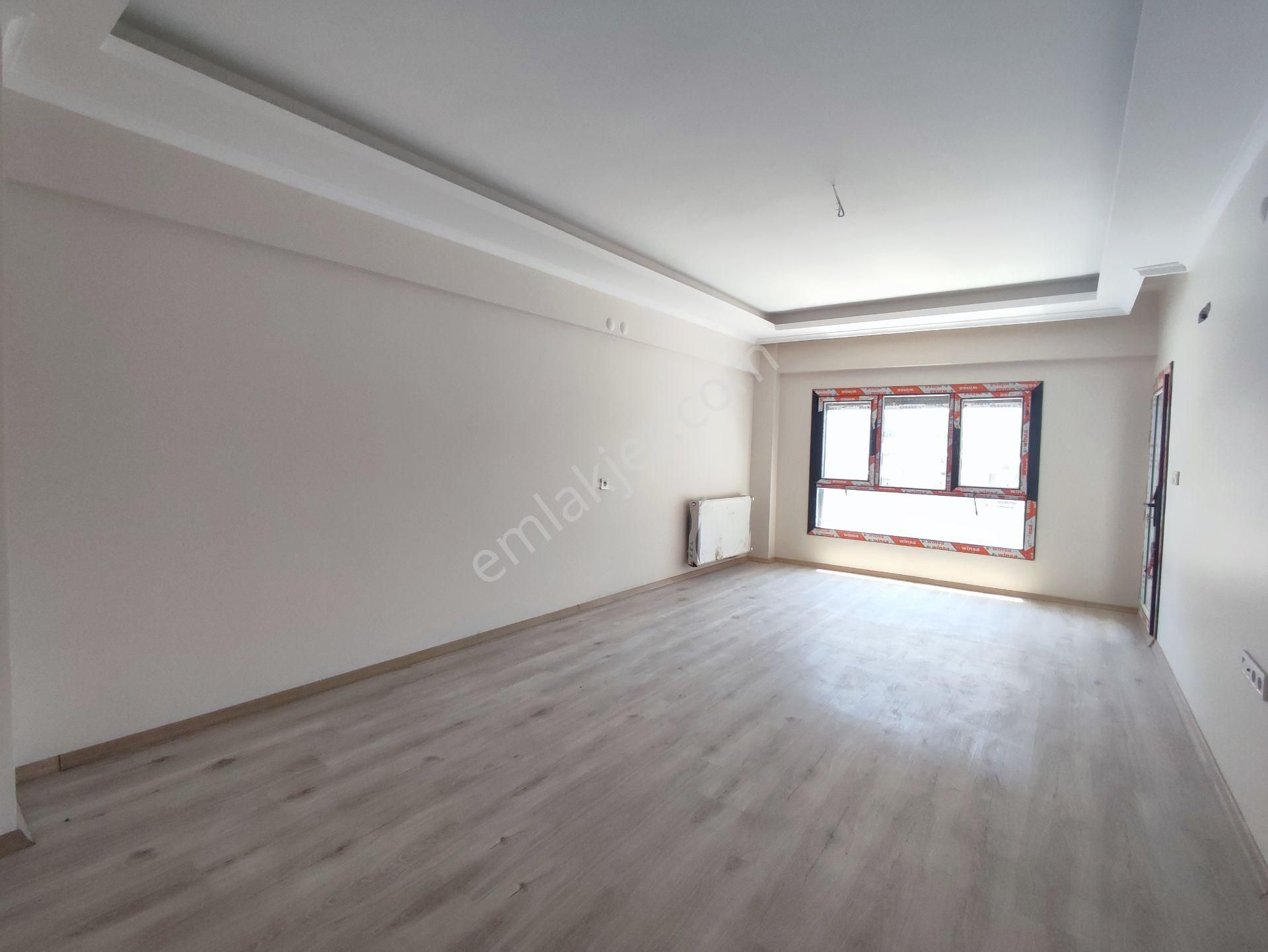 Yeni Girne Anadolu Cad. Yakını Doğalgazlı, Teraslı 4+1 Dubleks