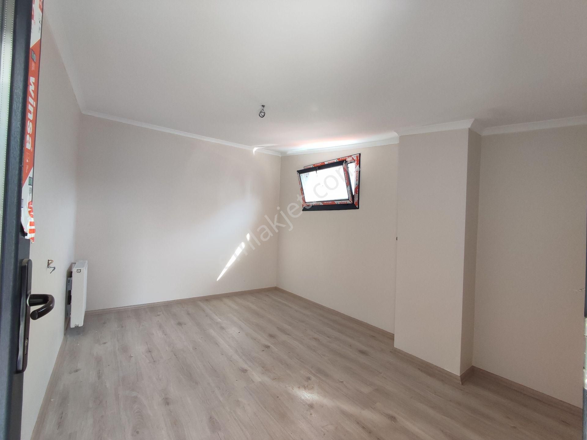 Yeni Girne Anadolu Cad. Yakını Doğalgazlı, Teraslı 4+1 Dubleks - Görsel 32