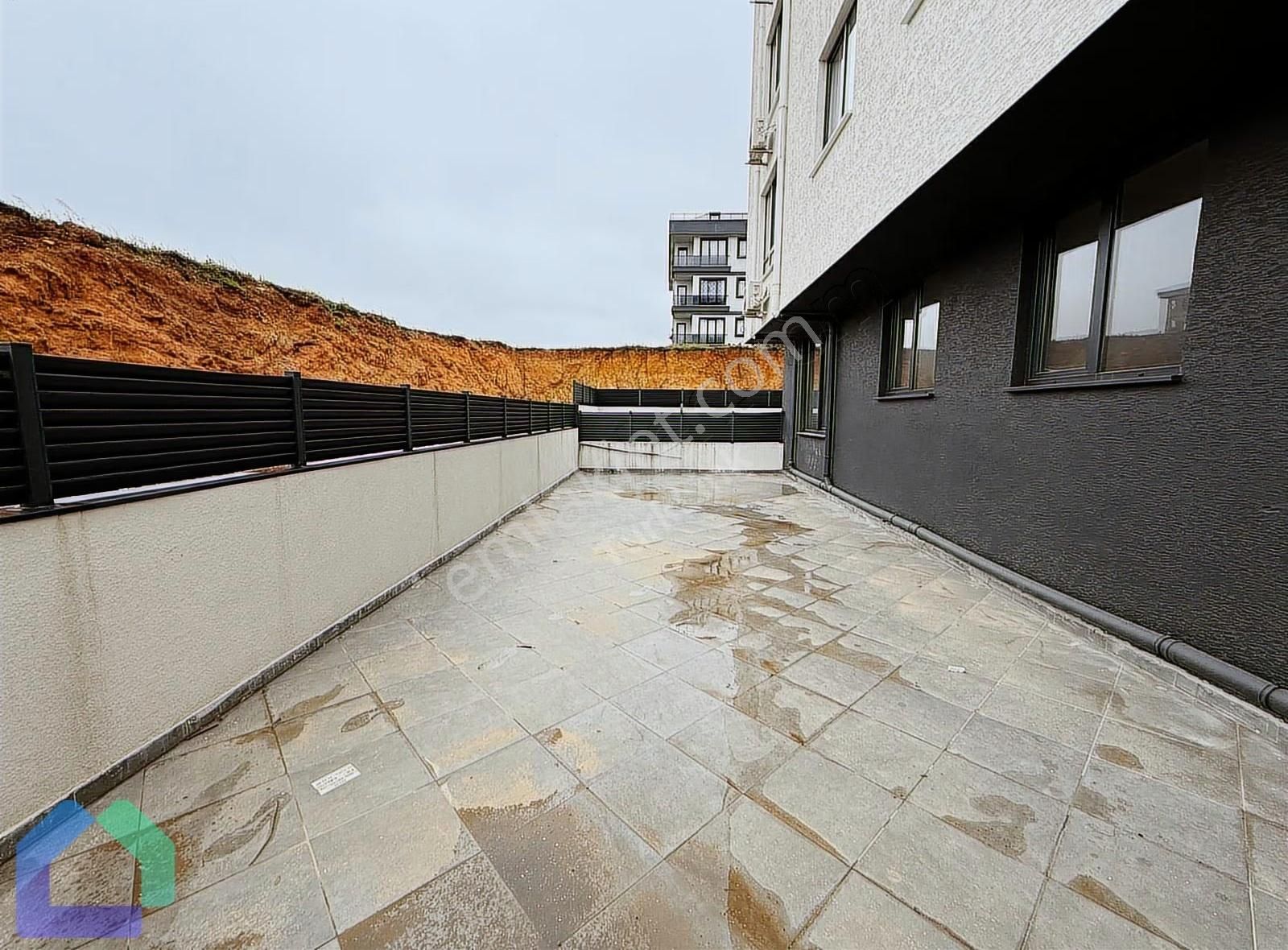 Büyük Bahçeli 3+1 Sancaktepe Metroya Yakın Satılık Daire - Görsel 19