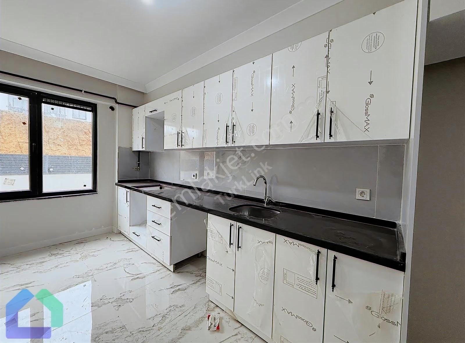 Büyük Bahçeli 3+1 Sancaktepe Metroya Yakın Satılık Daire - Görsel 4