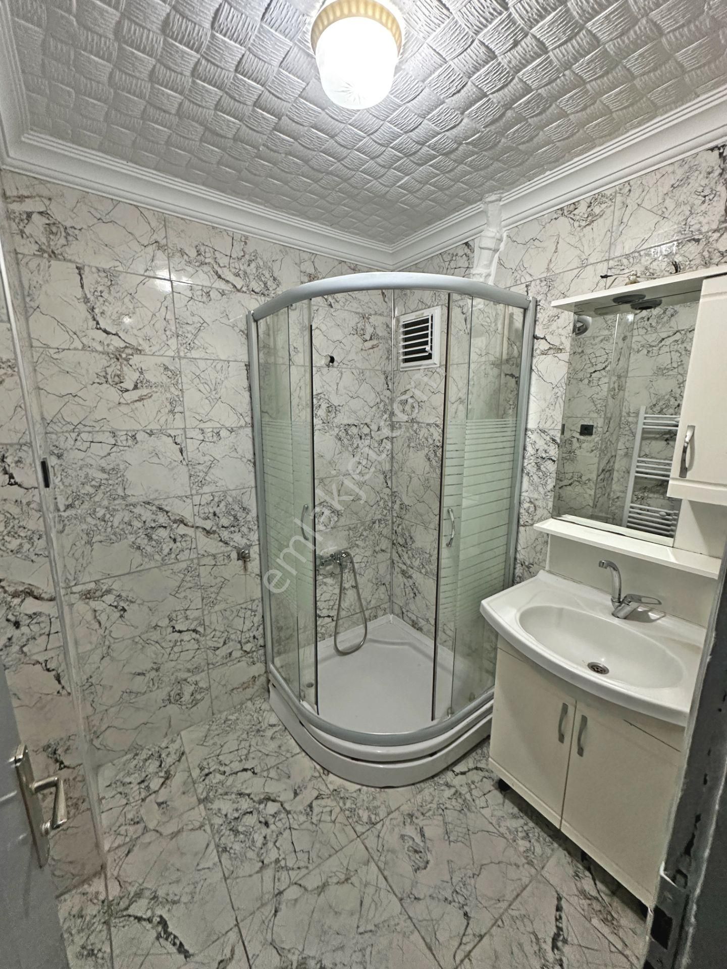 Demirlibahçe Tren Yakınında Yapılı Öğrenciye Uygun 2+1 Kiralık Daire - Görsel 14