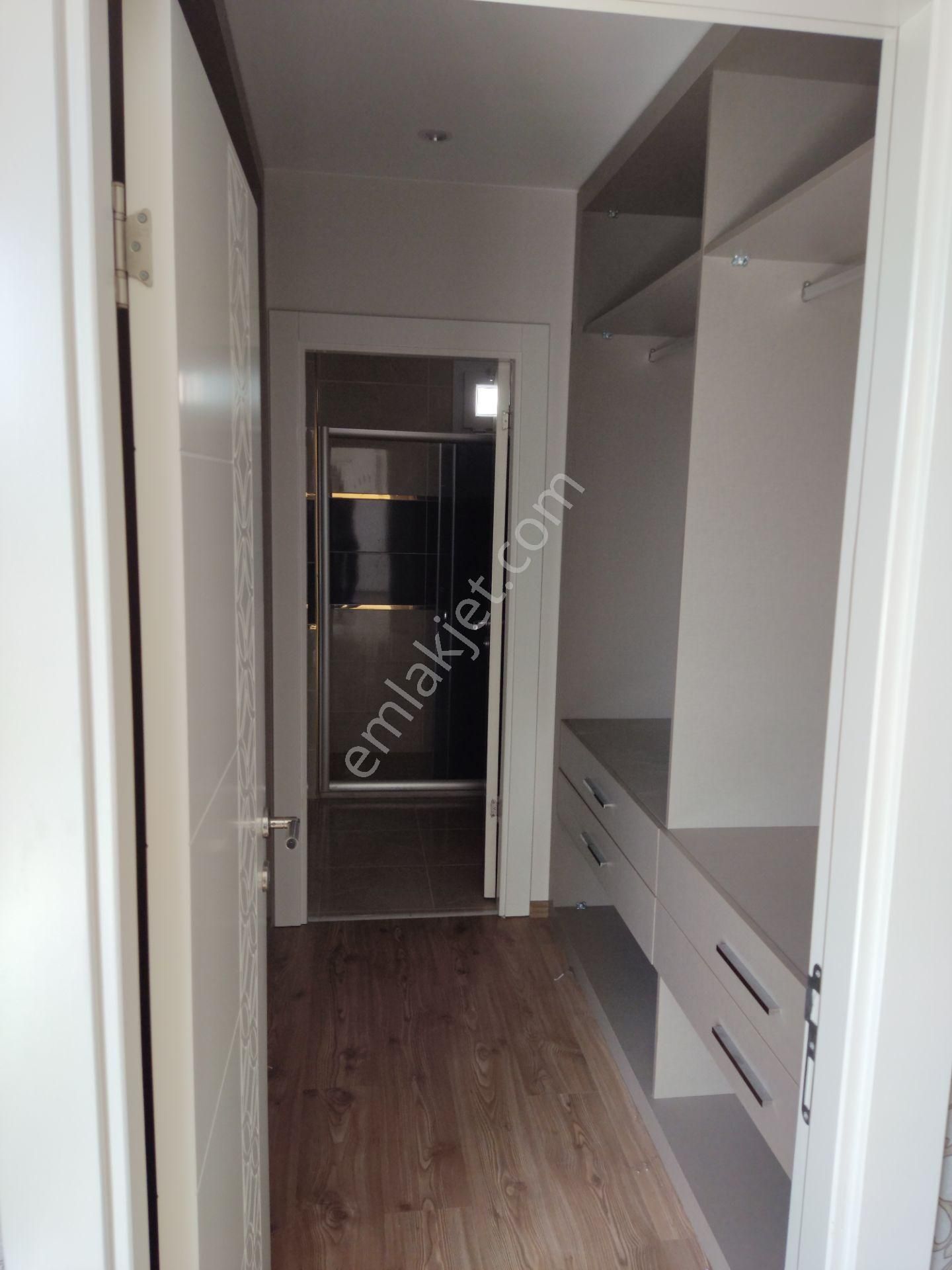 Nw H.okan Merzeci Mh Site İçi G.odalı D.gazlı 4+1 Kiralık Daire - Görsel 29