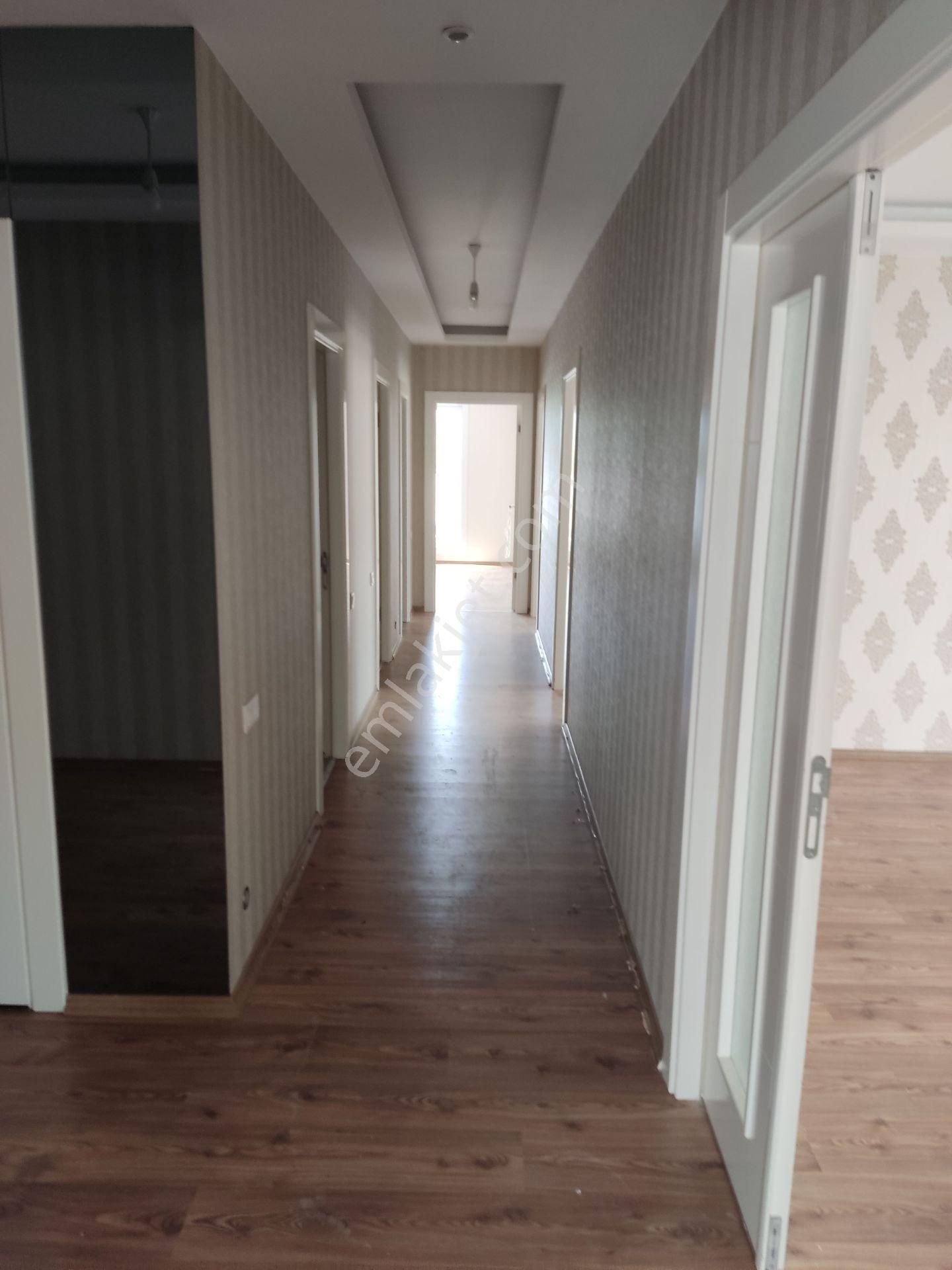 Nw H.okan Merzeci Mh Site İçi G.odalı D.gazlı 4+1 Kiralık Daire - Görsel 25