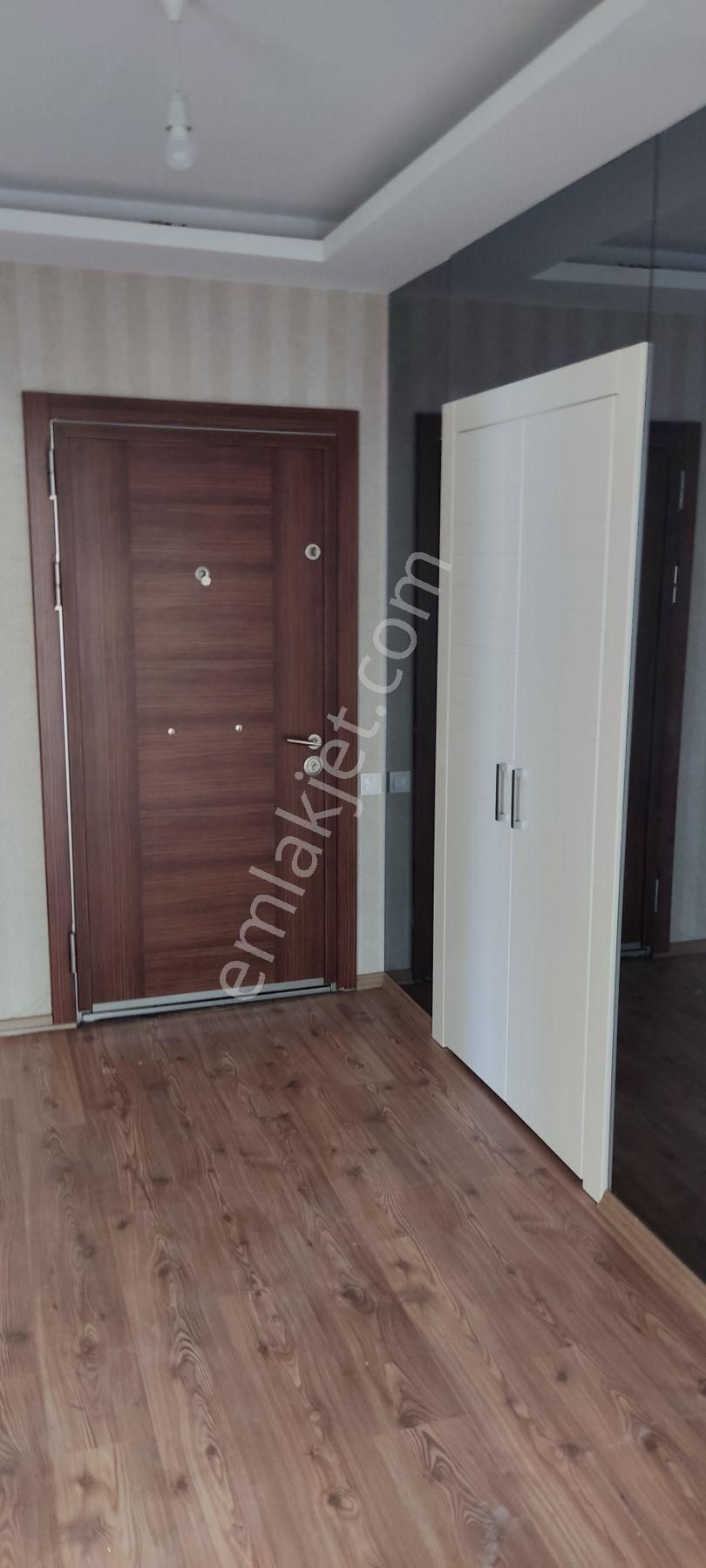 Nw H.okan Merzeci Mh Site İçi G.odalı D.gazlı 4+1 Kiralık Daire - Görsel 13