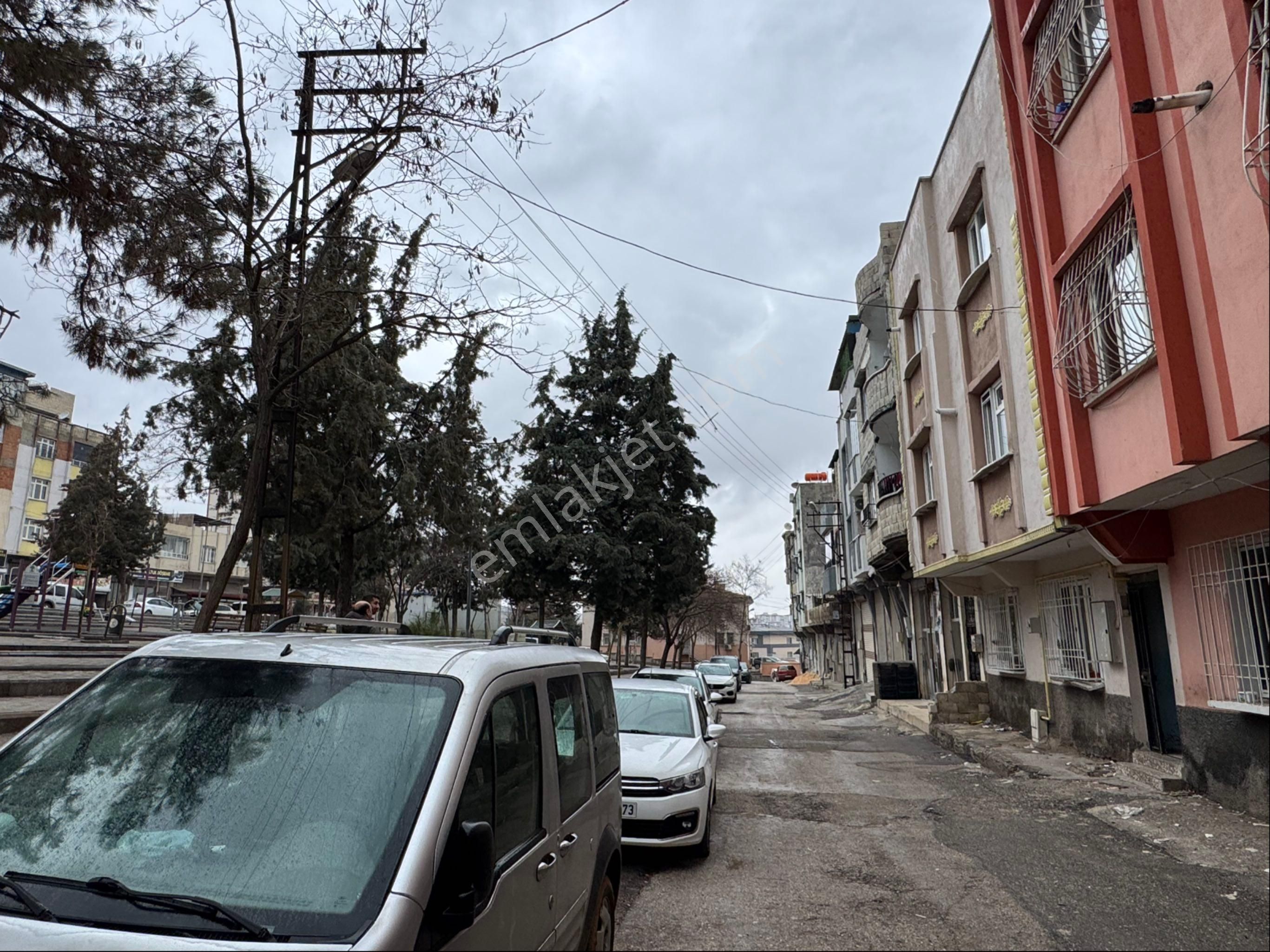 Onatkutlar Mah'de 3 Katlı Doğalgazlı Full Yalıtımlı Müstakil Ev - Görsel 5