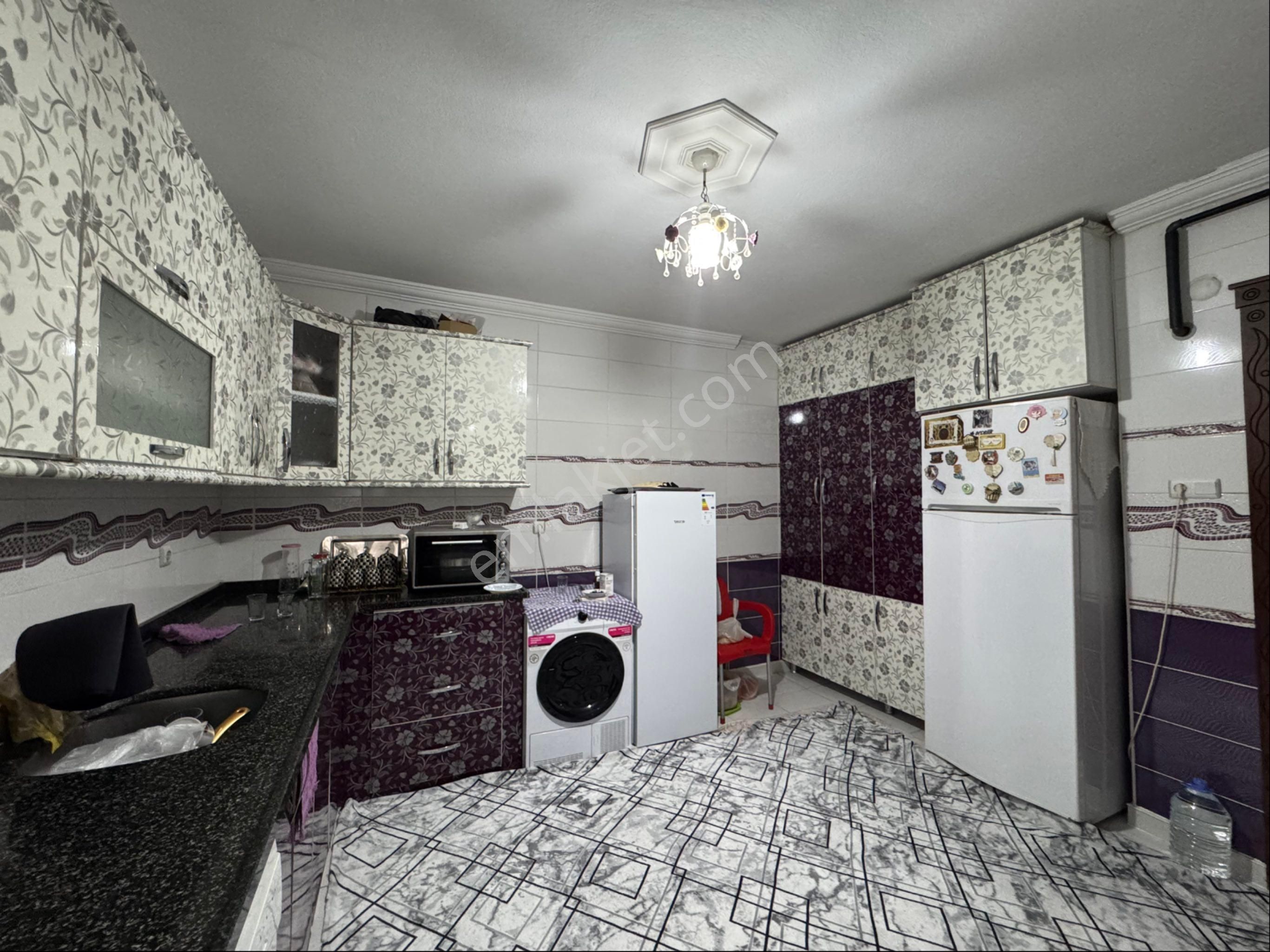 Onatkutlar Mah'de 3 Katlı Doğalgazlı Full Yalıtımlı Müstakil Ev - Görsel 15