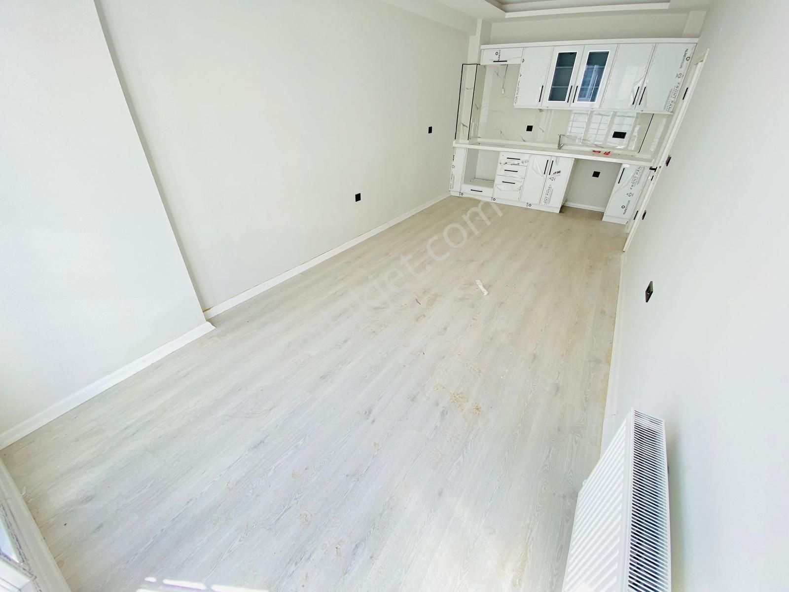 Demir Gayrımenkulden Ara Kat Uygun Fiyatlı 2+1 Açık Mutfak Daire - Görsel 3