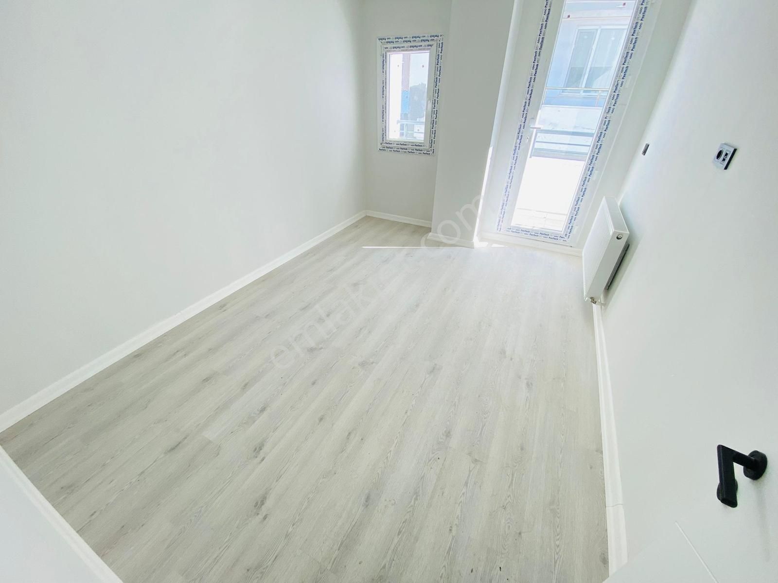 Demir Gayrımenkulden Ara Kat Uygun Fiyatlı 2+1 Açık Mutfak Daire - Görsel 18