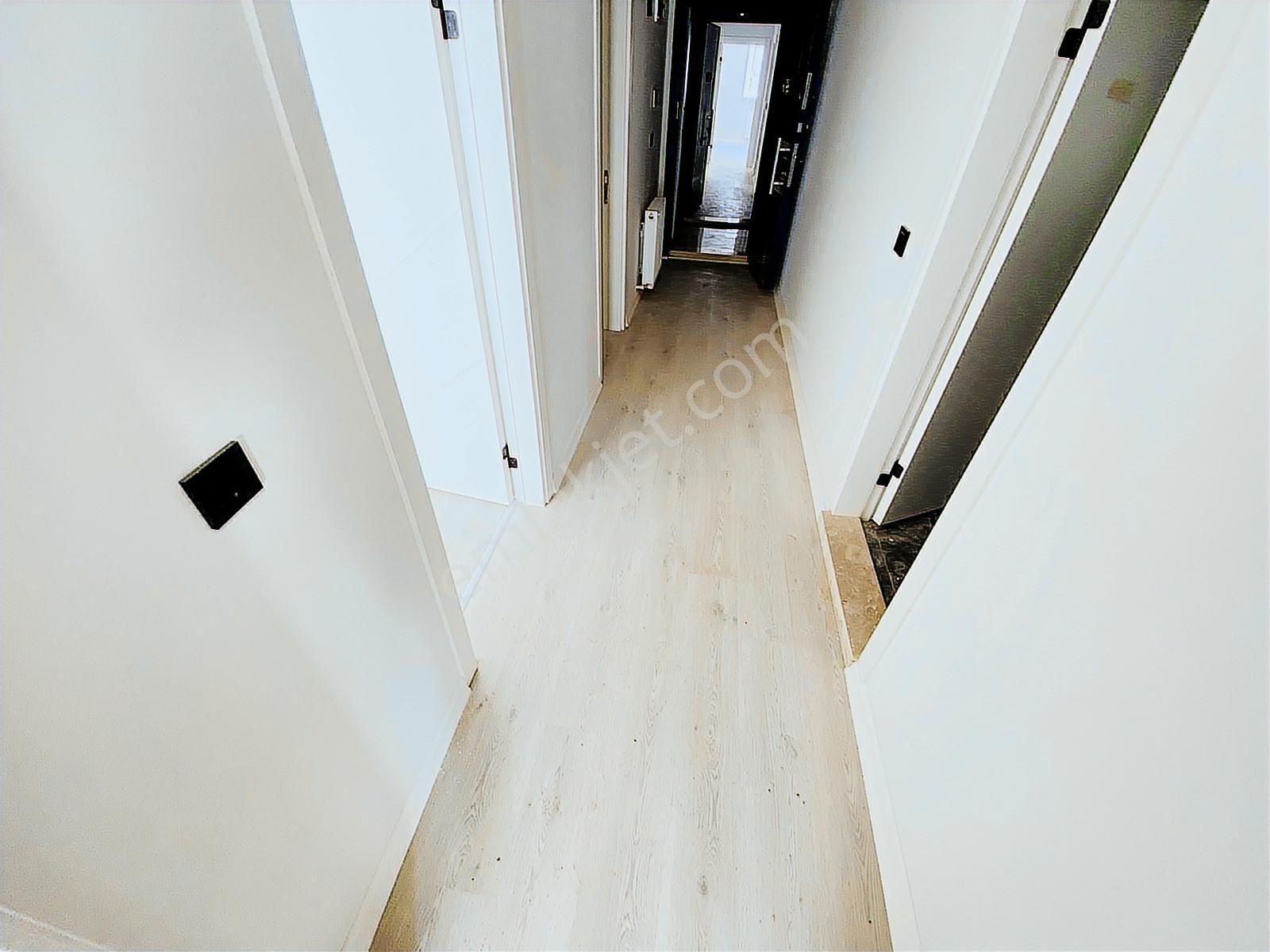 Demir Gayrımenkulden Ara Kat Uygun Fiyatlı 2+1 Açık Mutfak Daire - Görsel 19