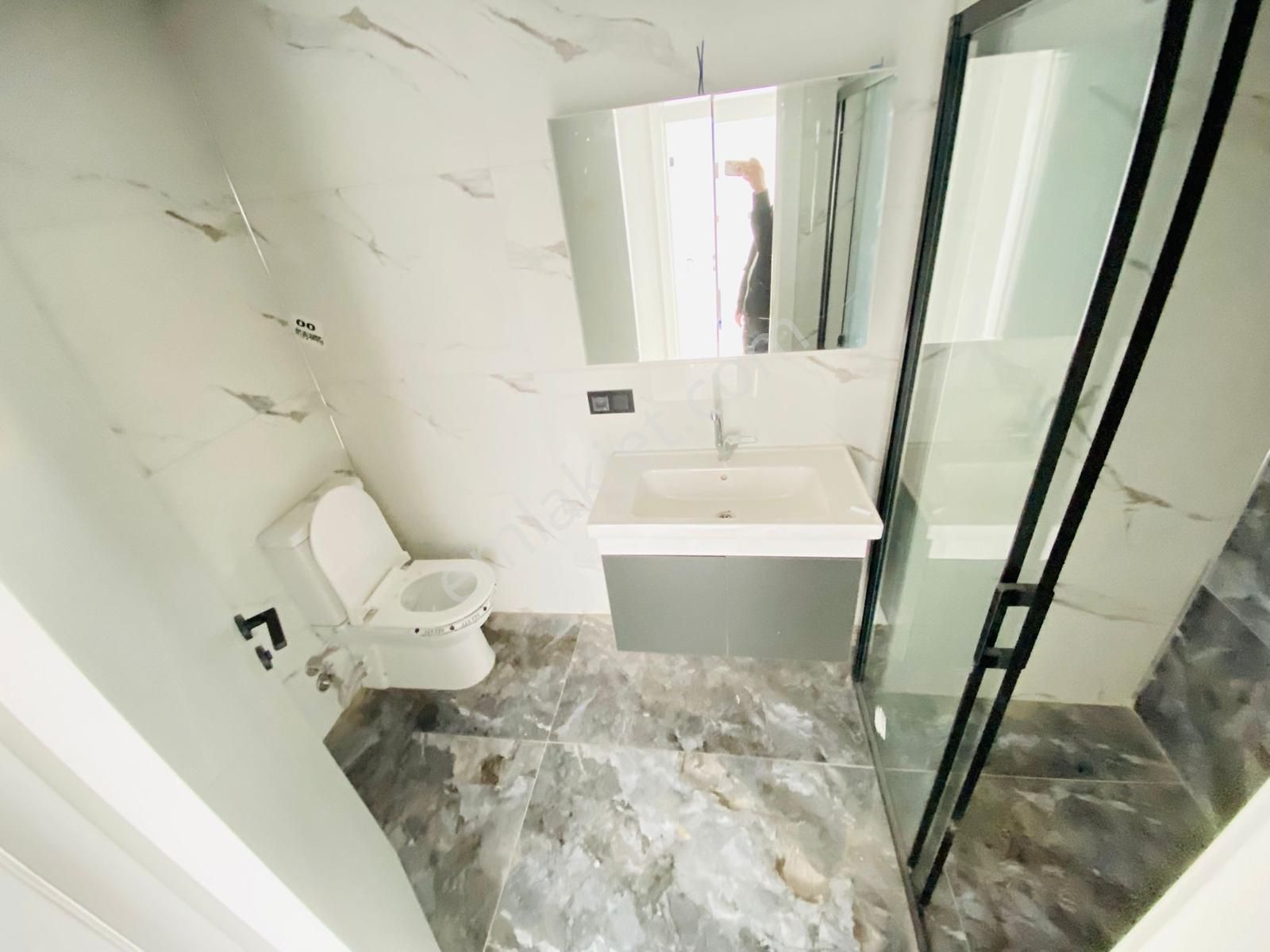 Demir Gayrımenkulden Ara Kat Uygun Fiyatlı 2+1 Açık Mutfak Daire - Görsel 12