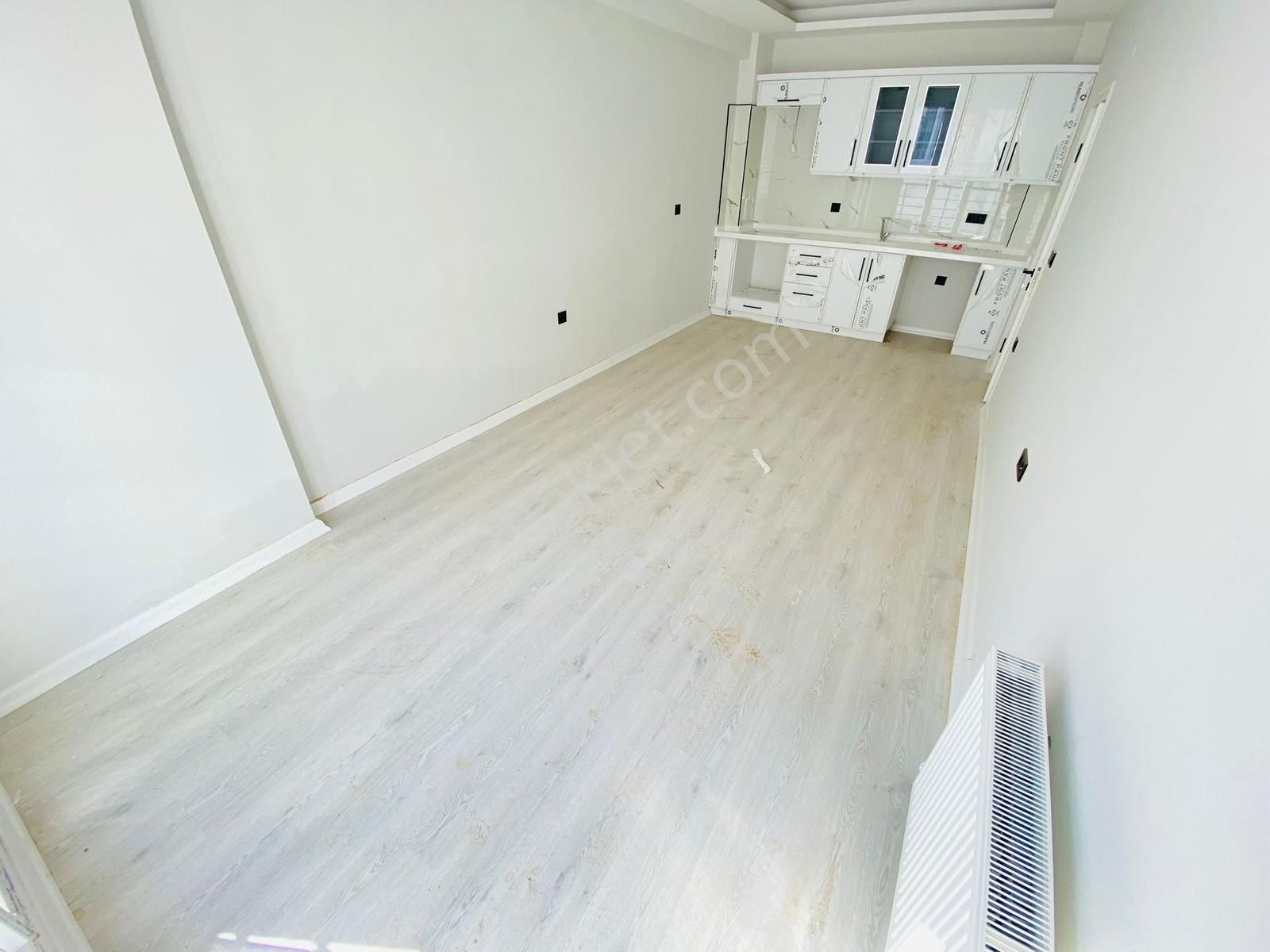 Demir Gayrımenkulden Ara Kat Uygun Fiyatlı 2+1 Açık Mutfak Daire - Görsel 5