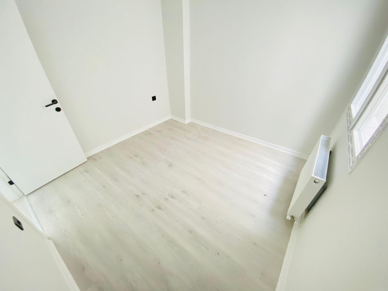 Demir Gayrımenkulden Ara Kat Uygun Fiyatlı 2+1 Açık Mutfak Daire - Görsel 21