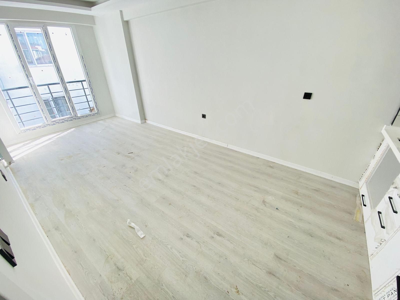 Demir Gayrımenkulden Ara Kat Uygun Fiyatlı 2+1 Açık Mutfak Daire - Görsel 7