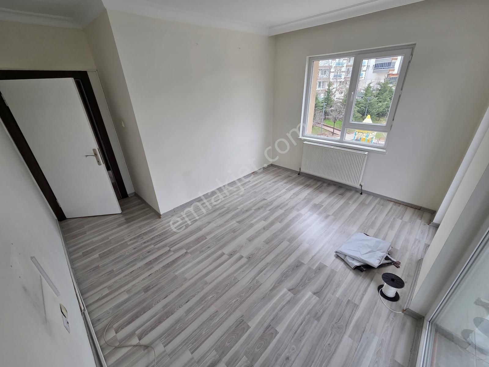 Yükseltepe Mahallesinde İçi Yapılı 3+1 Kiralık Daire - Görsel 20