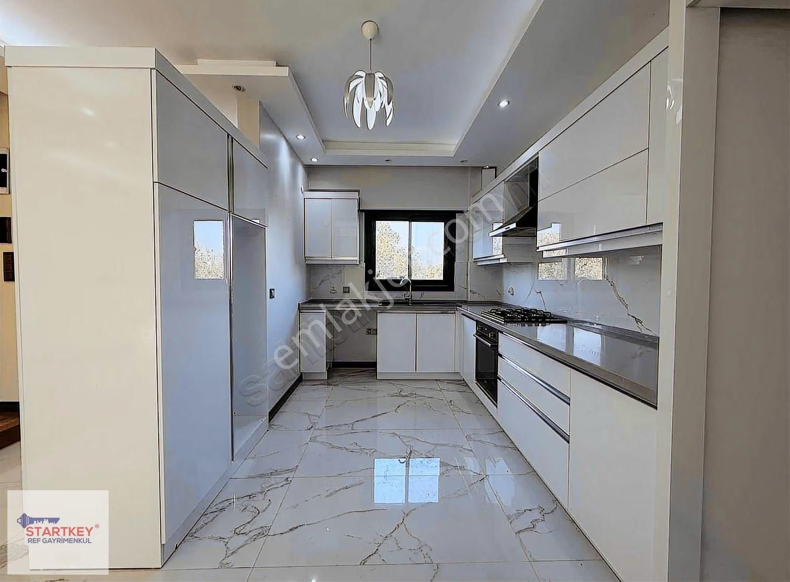 Müstakil Havuzlu, Modern Donanımlı Lüks Villa! - Görsel 2