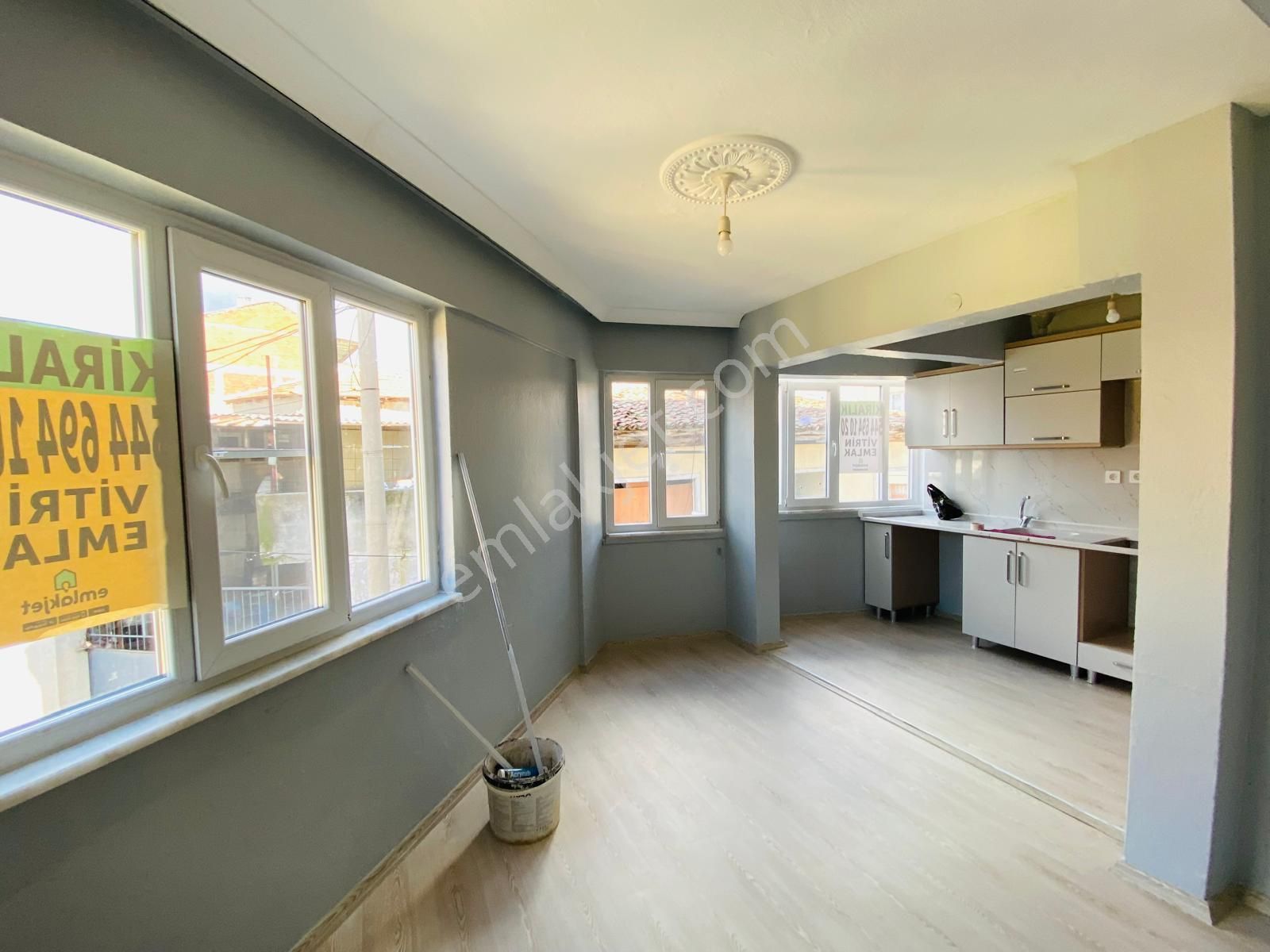 Vitrinden Kurşunlu Camii Karşısı Arakat Yenilenmiş 2+1 ( Meydana 250 M ) - Görsel 10