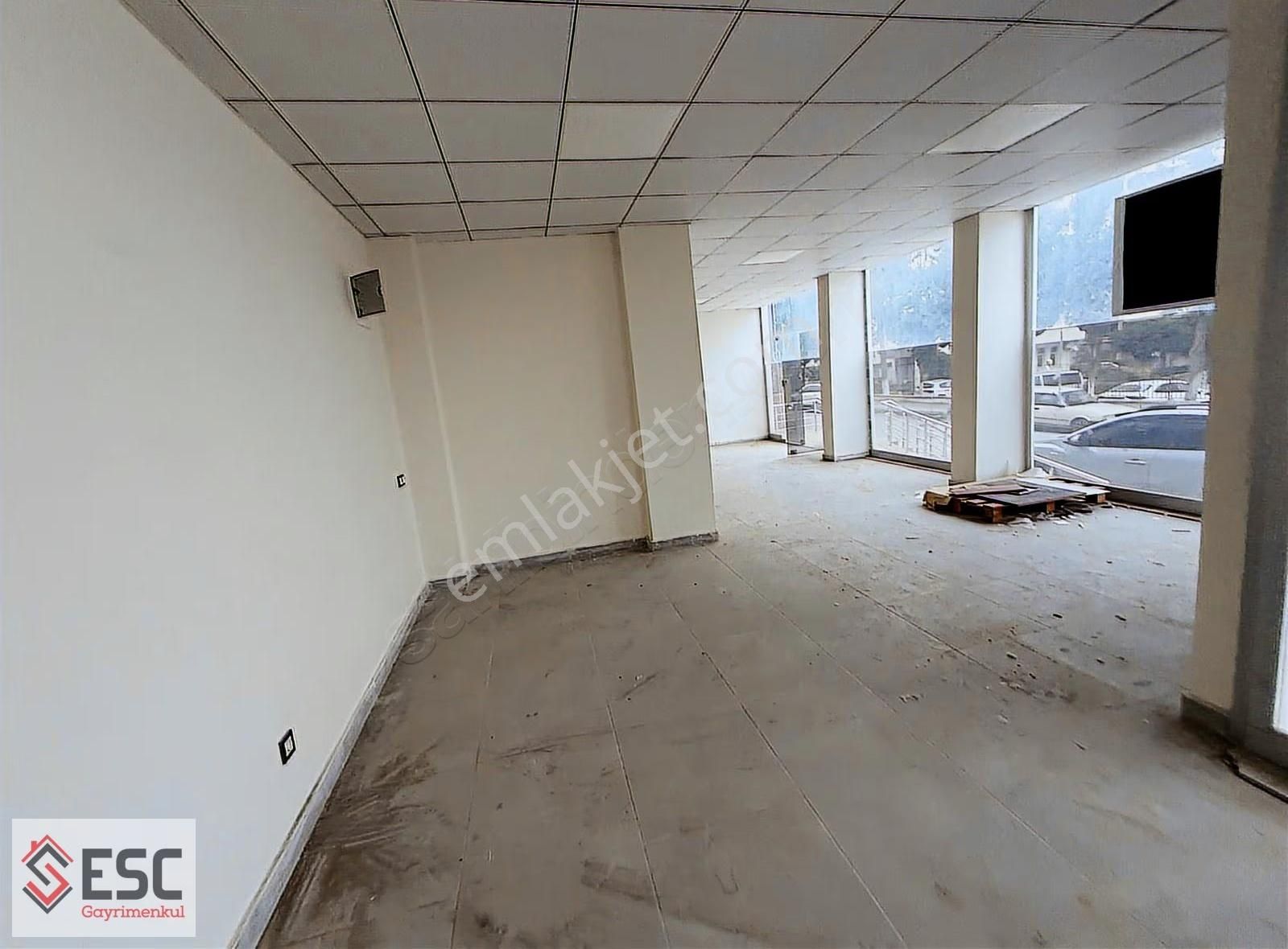 Esc'den Yaşar Doğu Caddesine 2 Parsel 120m2 Dükkan Esc2334 - Görsel 3