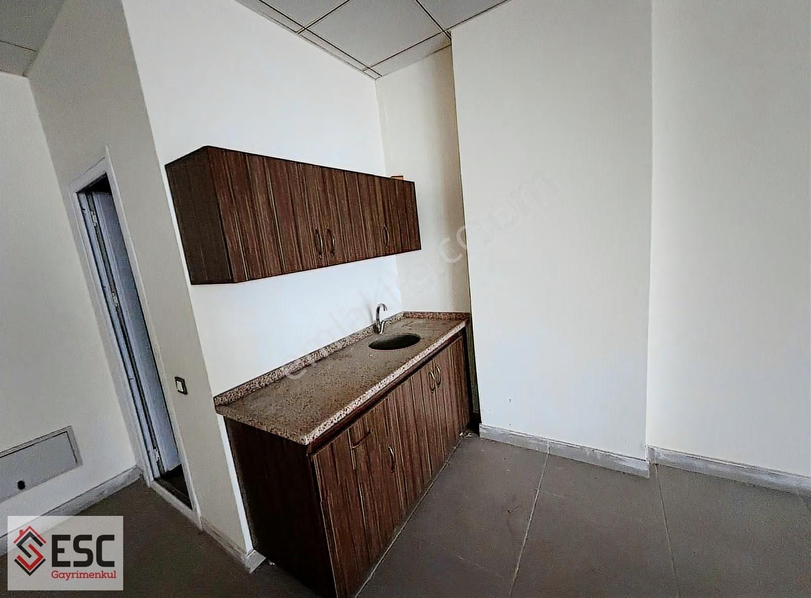 Esc'den Yaşar Doğu Caddesine 2 Parsel 120m2 Dükkan Esc2334 - Görsel 8