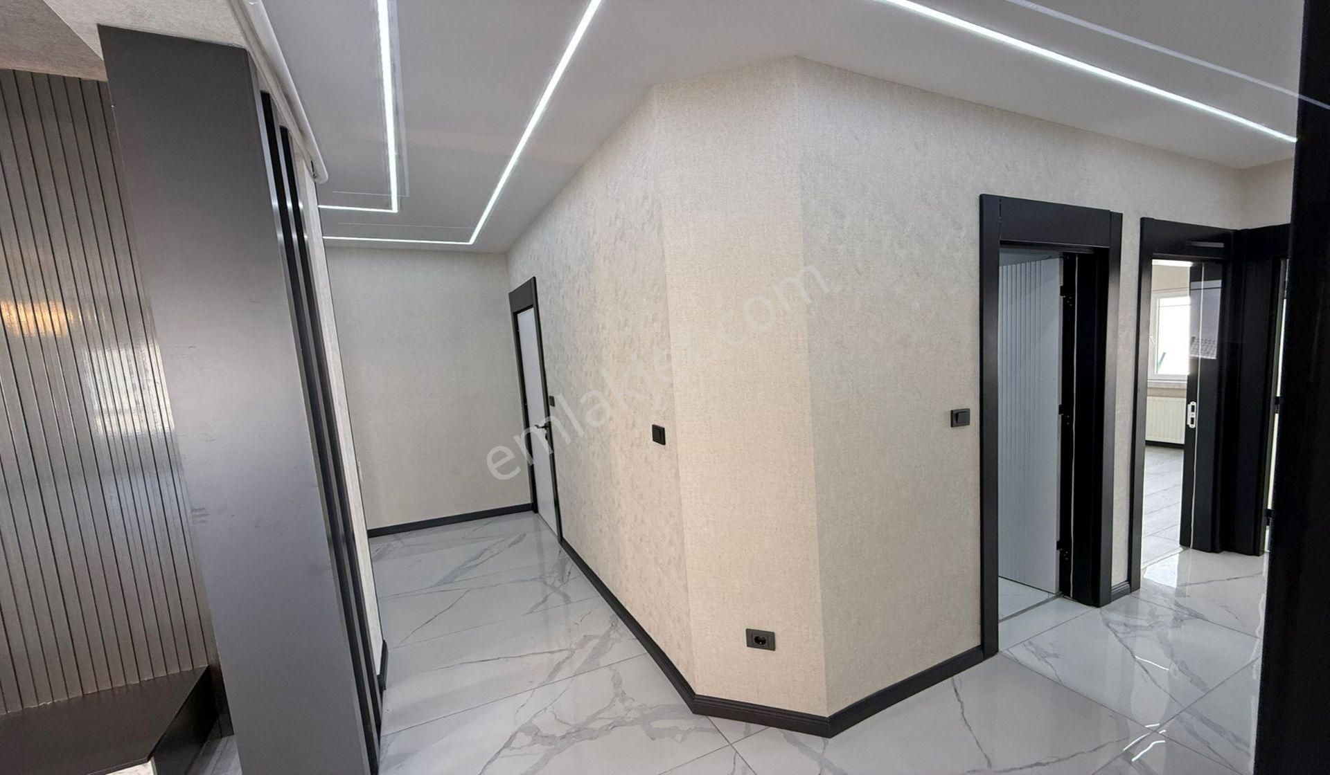 Kuşcağızda Kat Konumunda Site Konseptinde 3+1 Lüx Yapılı - Görsel 25