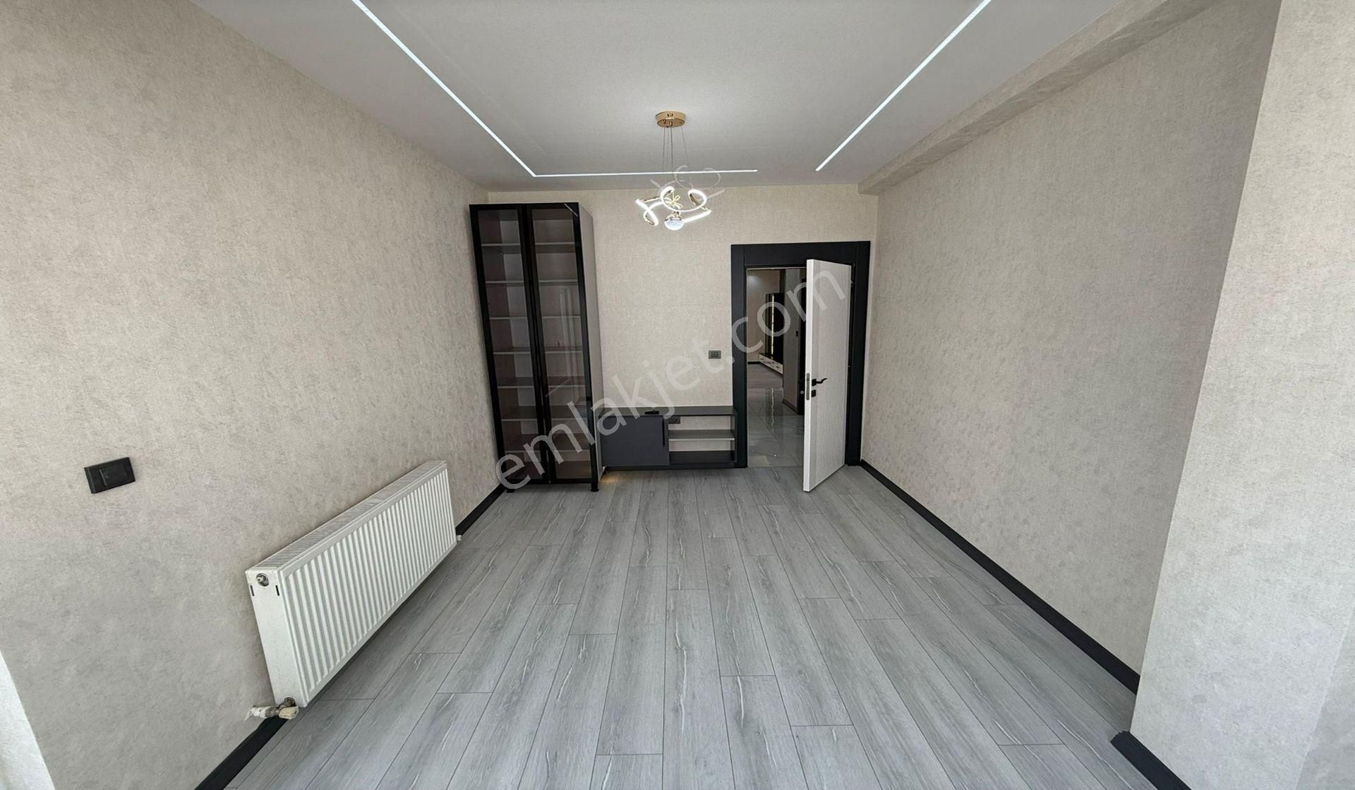 Kuşcağızda Kat Konumunda Site Konseptinde 3+1 Lüx Yapılı - Görsel 11