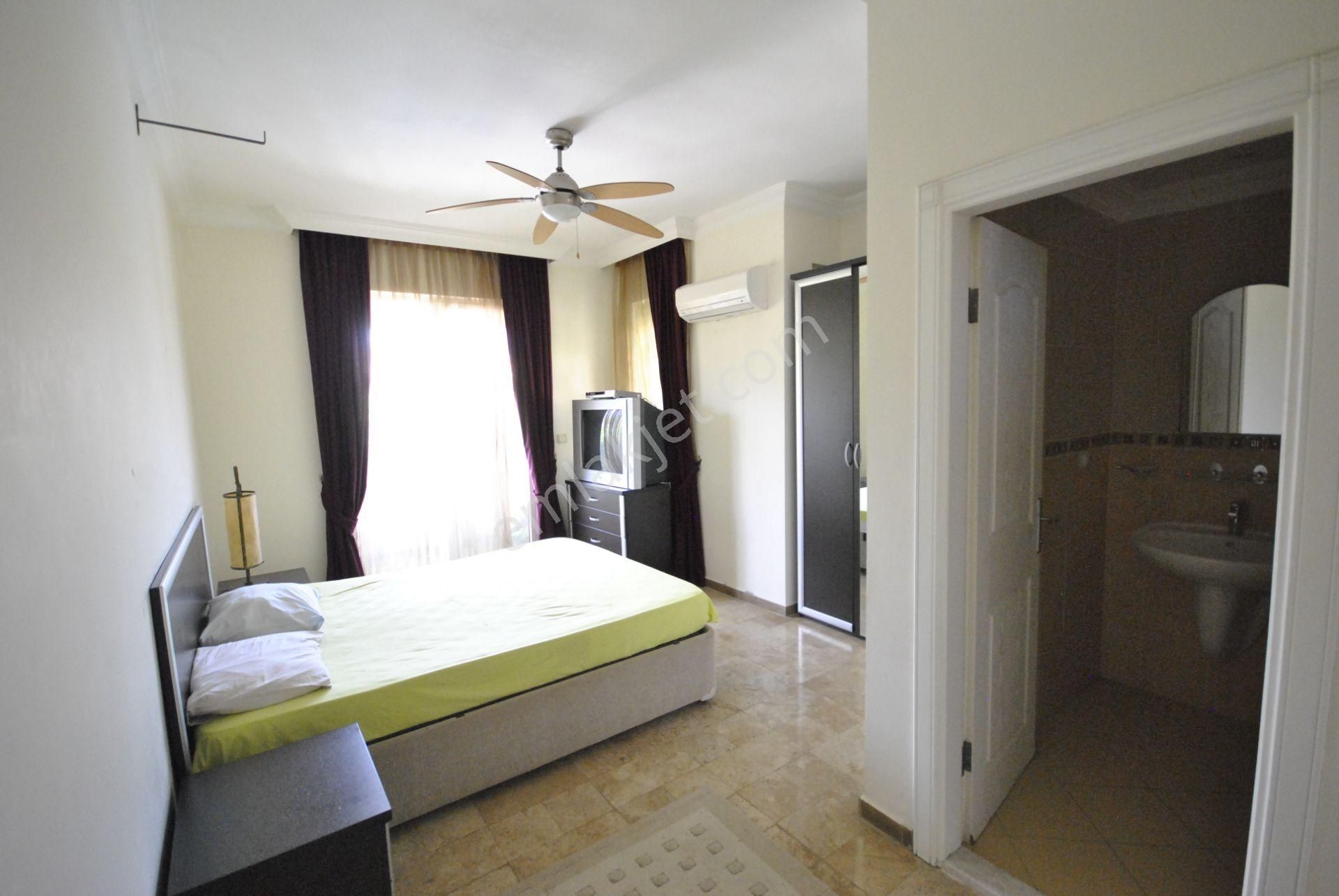 Kemer Çamyuva'da Dağ Manzaralı Satılık Villa.рускоязычный Сервис - Görsel 12